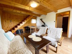 Prodej chaty, Červený Kostelec, U Brodského, 76 m2
