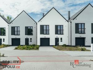 Prodej rodinného domu, Pečky - Velké Chvalovice, Za Statkem, 160 m2