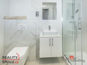 Prodej rodinného domu, Pečky - Velké Chvalovice, Za Statkem, 160 m2