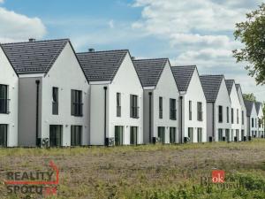 Prodej rodinného domu, Pečky - Velké Chvalovice, Za Statkem, 160 m2