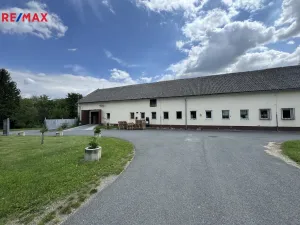 Prodej výrobních prostor, Věžky, 2322 m2