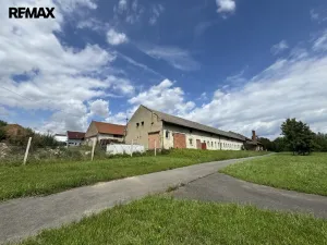 Prodej výrobních prostor, Věžky, 2322 m2