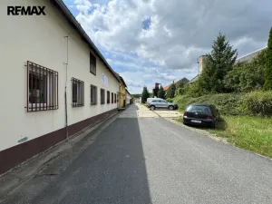 Prodej výrobních prostor, Věžky, 2322 m2