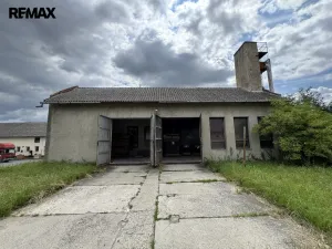 Prodej výrobních prostor, Věžky, 2322 m2