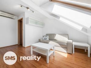 Pronájem bytu 2+1, Brno - Černovice, 50 m2