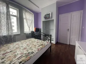 Pronájem bytu 4+1, Karlovy Vary, Bulharská, 125 m2