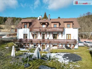 Prodej rodinného domu, Zlatá Koruna - Plešovice, 334 m2