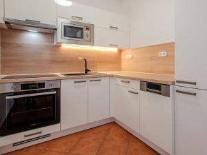 Prodej bytu 3+1, Nymburk, Sadová, 70 m2