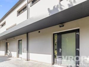 Pronájem bytu 3+kk, Praha - Benice, Vinná, 105 m2