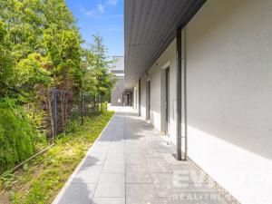 Pronájem bytu 3+kk, Praha - Benice, Vinná, 105 m2