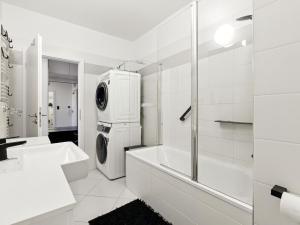 Prodej bytu 2+kk, Praha - Dolní Měcholupy, Honzíkova, 57 m2