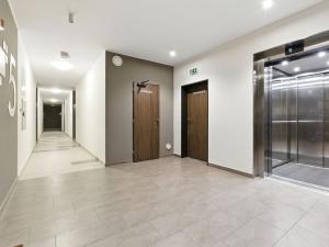 Prodej bytu 2+kk, Praha - Dolní Měcholupy, Honzíkova, 57 m2