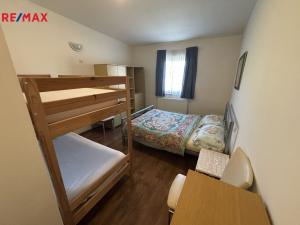 Prodej vícegeneračního domu, Znojmo - Kasárna, 790 m2