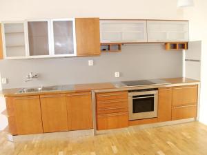 Pronájem bytu 2+1, Praha - Vršovice, 28. pluku, 64 m2
