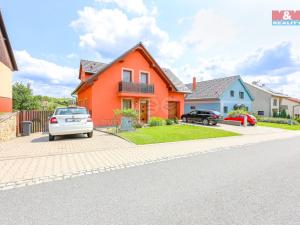Prodej rodinného domu, Halenkovice, 189 m2