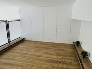 Pronájem bytu 2+kk, Praha - Holešovice, Tusarova, 43 m2