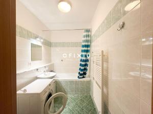 Pronájem bytu 1+kk, Praha - Kyje, Federova, 33 m2
