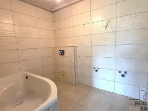 Prodej rodinného domu, Lužice, Šeříková, 100 m2