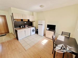 Prodej bytu 1+kk, Bjala, Bulharsko, 34 m2