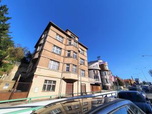 Pronájem bytu 3+kk, Praha - Libeň, V Holešovičkách, 75 m2