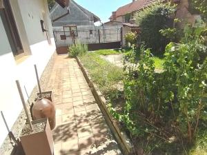 Prodej rodinného domu, Radim, 70 m2
