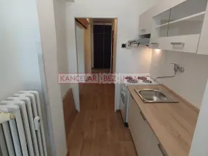 Pronájem bytu 2+1, Slušovice, Školní, 56 m2