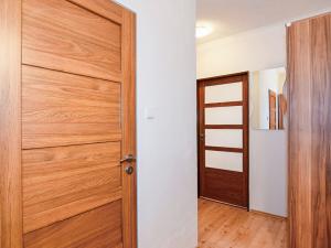 Pronájem bytu 2+kk, Praha - Bohnice, Kostřínská, 43 m2