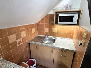 Pronájem bytu 3+kk, Praha - Hrdlořezy, Hrdlořezská, 85 m2