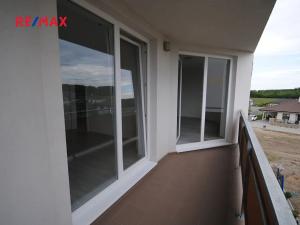 Pronájem bytu 2+kk, Velký Osek, U hřiště, 58 m2
