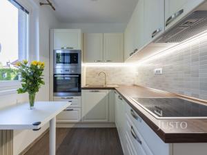 Pronájem bytu 2+1, Uherské Hradiště, Šafaříkova, 57 m2