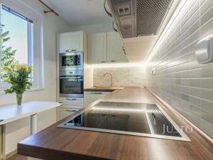 Pronájem bytu 2+1, Uherské Hradiště, Šafaříkova, 57 m2