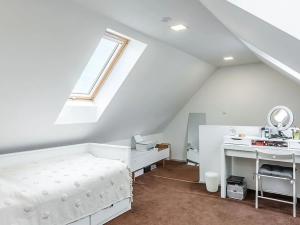 Pronájem bytu 3+kk, Praha - Dejvice, Evropská, 102 m2
