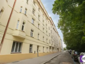 Prodej bytu 2+1, Praha - Košíře, Pod Kavalírkou, 70 m2