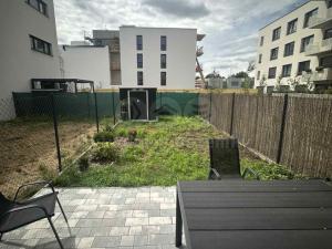 Pronájem bytu 2+kk, Pardubice - Pardubičky, Východní, 53 m2