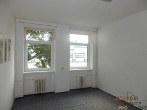 Pronájem kanceláře, Brno - Černovice, 73 m2