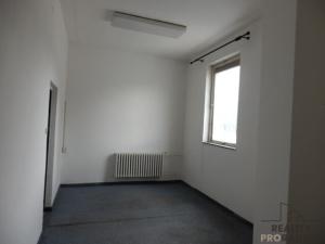 Pronájem skladu, Brno - Černovice, 722 m2
