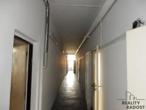 Pronájem skladu, Brno - Černovice, 722 m2