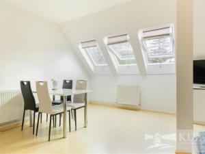 Pronájem bytu 2+1, Klatovy, Masarykova, 64 m2