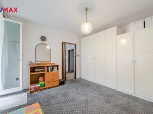 Prodej bytu 4+1, Horoměřice, K Bytovkám, 87 m2