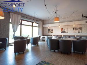 Pronájem restaurace, Ostrava - Moravská Ostrava, Masarykovo náměstí, 300 m2