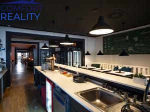Pronájem restaurace, Ostrava - Moravská Ostrava, Masarykovo náměstí, 300 m2