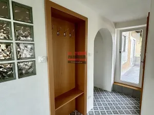 Pronájem bytu 2+1, Sezimovo Ústí, Dr. E. Beneše, 75 m2