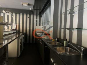 Pronájem restaurace, Rožnov pod Radhoštěm, Partyzánská, 200 m2