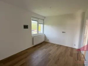 Prodej bytu 2+kk, Dlouhá Ves, 48 m2