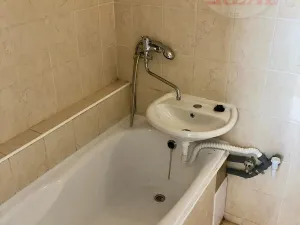 Prodej bytu 3+1, Klášterec nad Ohří, Budovatelská, 62 m2