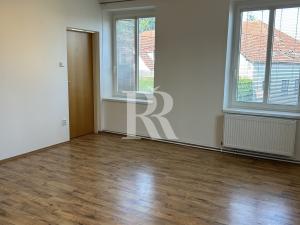 Pronájem bytu 2+1, Liberec, Hodkovická, 68 m2