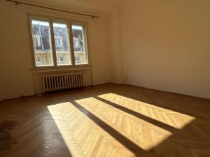 Pronájem bytu 1+kk, Praha - Holešovice, U smaltovny, 26 m2