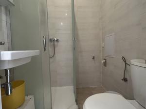 Pronájem bytu 1+kk, Praha - Holešovice, U smaltovny, 26 m2
