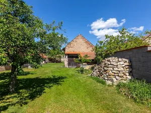 Prodej rodinného domu, Velenka, 290 m2