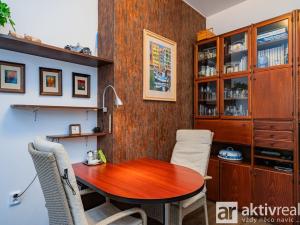 Prodej komerční nemovitosti, Praha - Strašnice, Vykáňská, 37 m2
